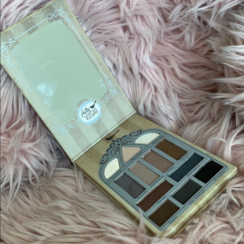 Pretty Vulgar Nightingale Eyeshadow Palette